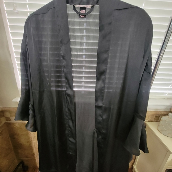Victoria's Secret Lingerie Robe Medium Large - Picture 3 of 3
